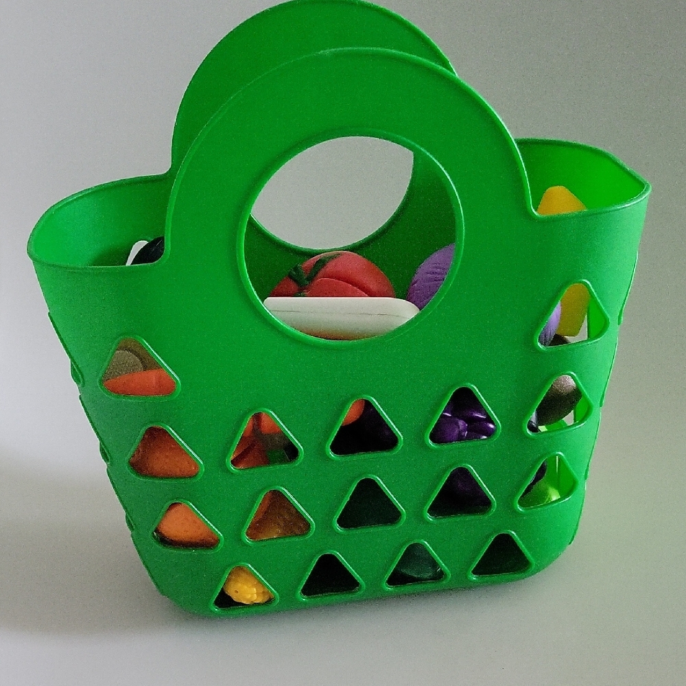 Green Learning Toy Basket